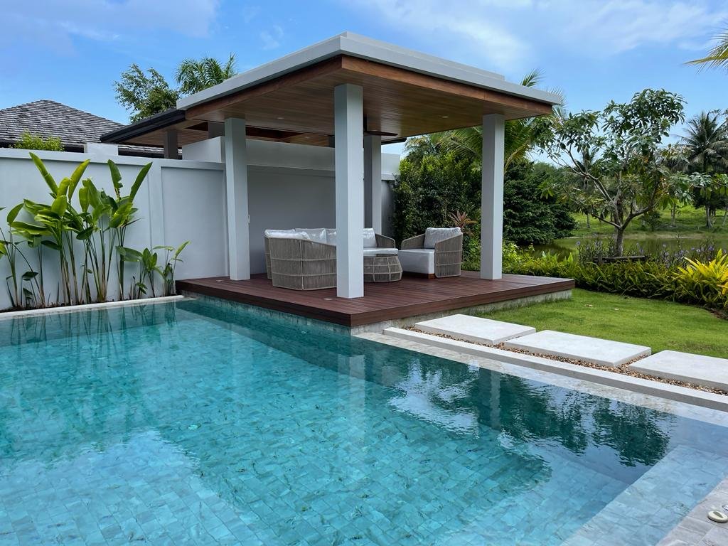 Property image - full photo 16