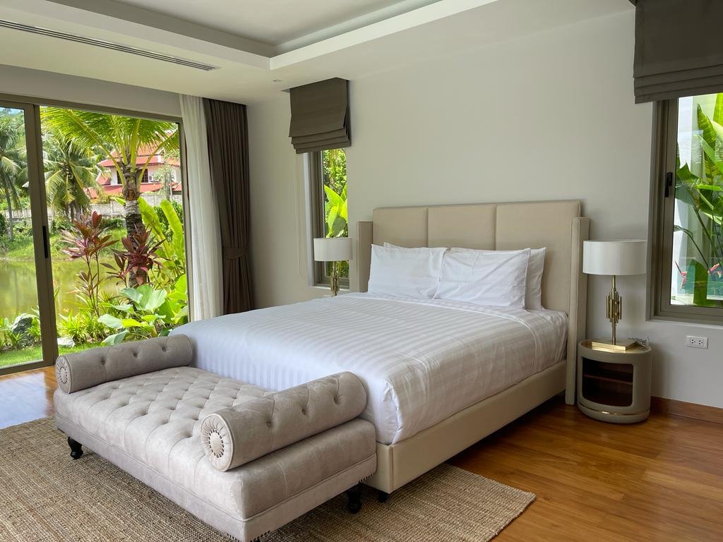 Property image - full photo 5