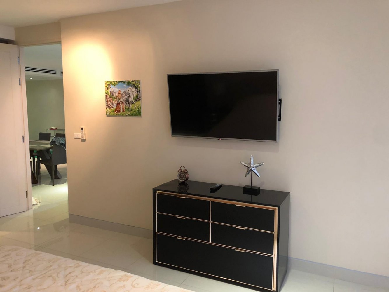 Property image - full photo 16
