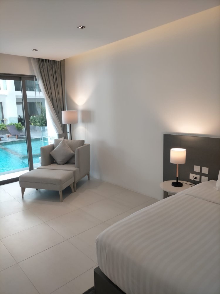 Property image - full photo 12
