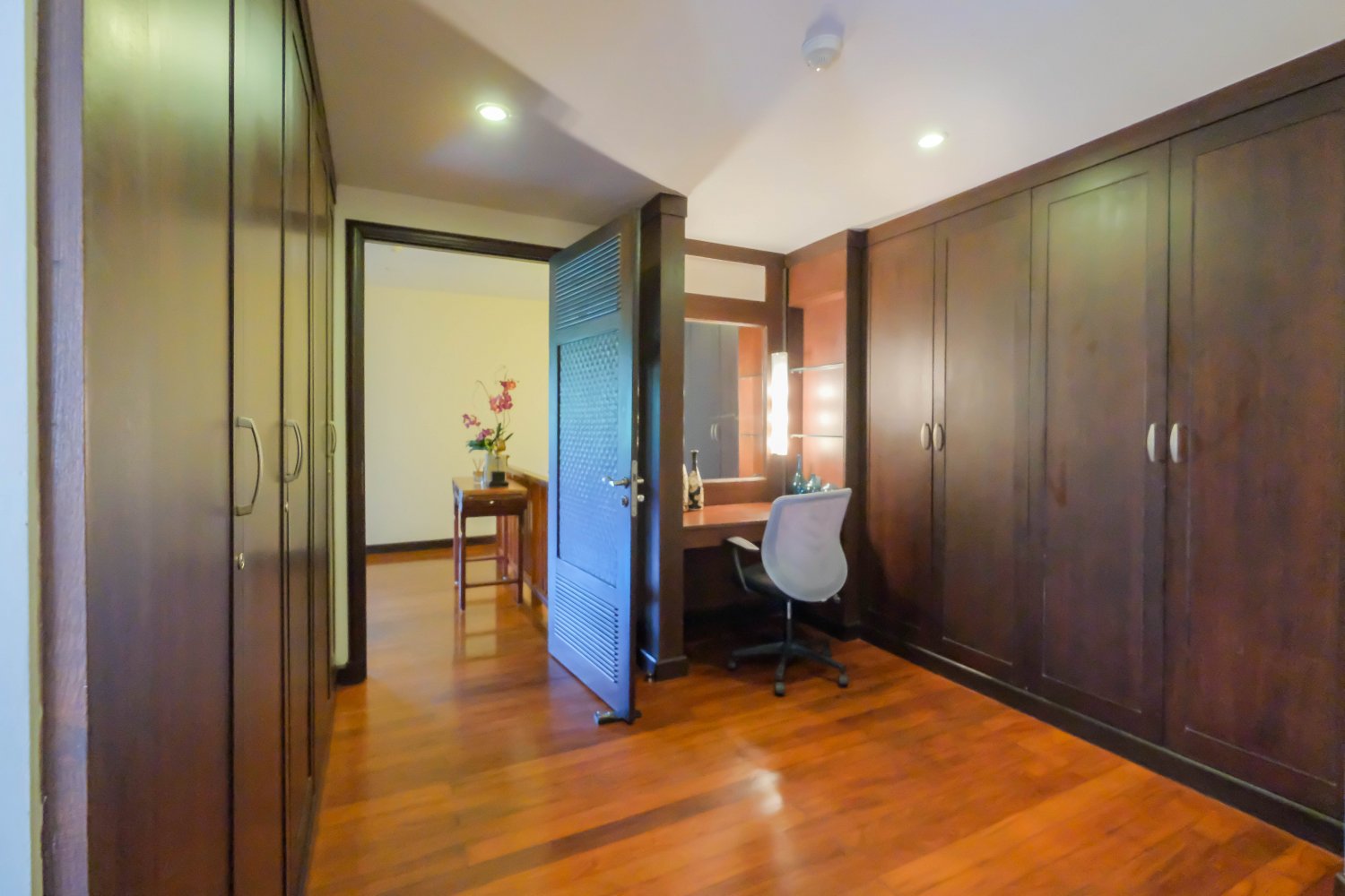Property image - full photo 7