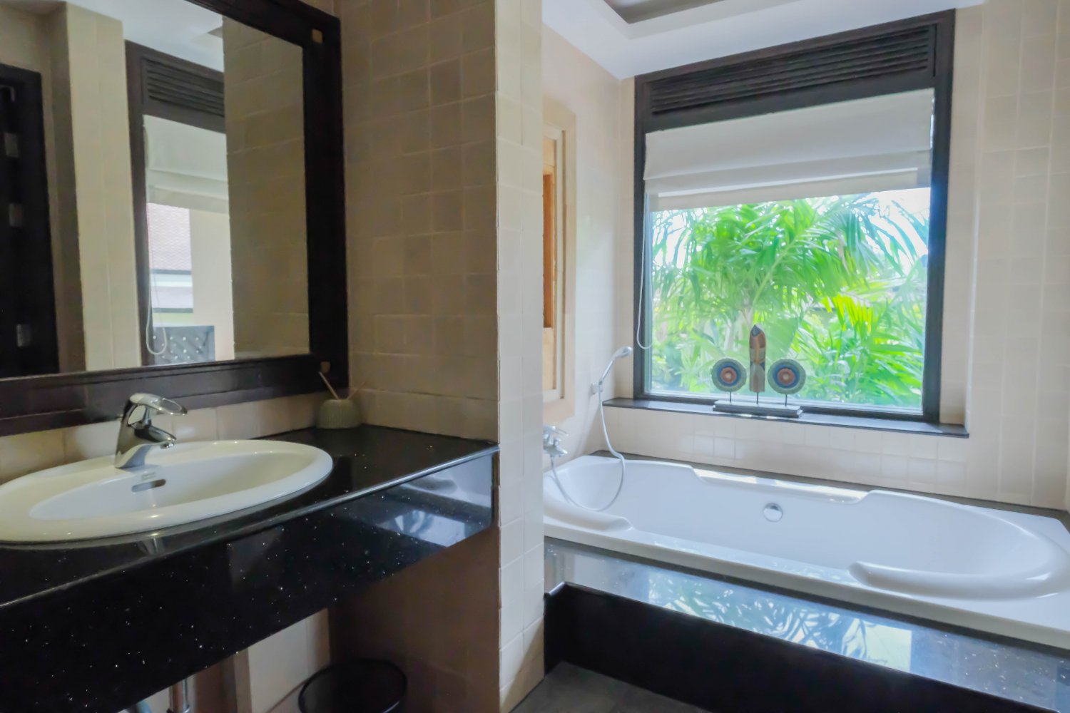 Property image - full photo 14
