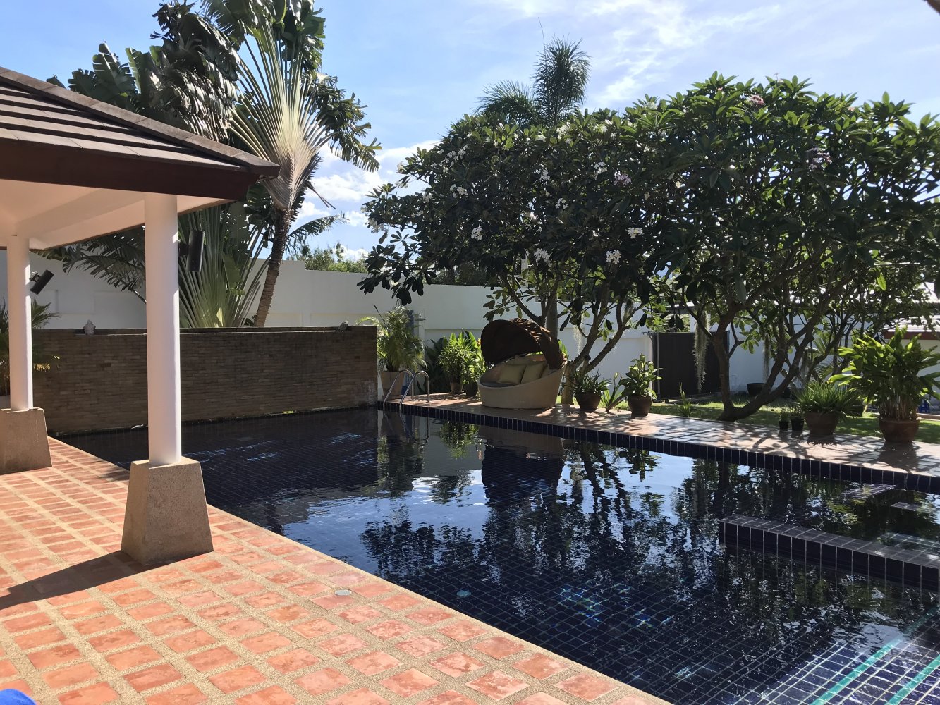 Property image - full photo 6