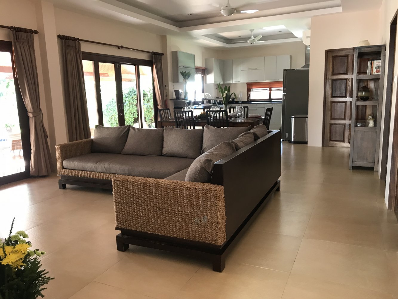 Property image - full photo 44