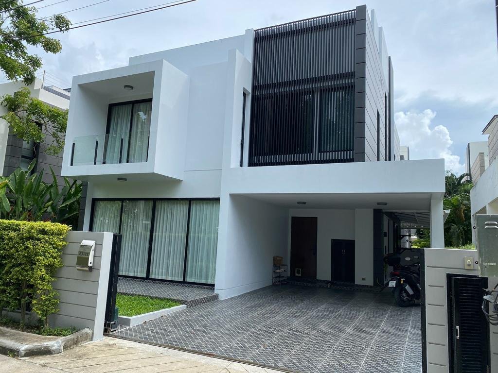 Property image - full photo 5