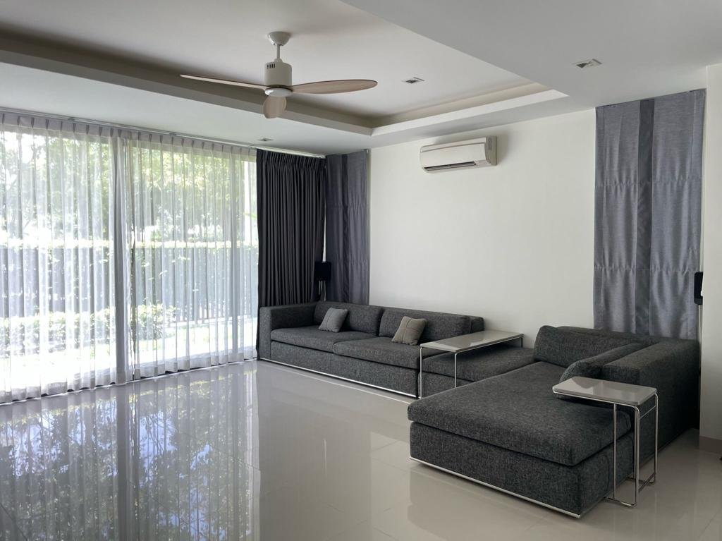 Property image - full photo 7