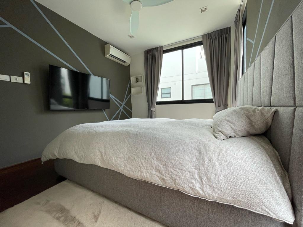 Property image - full photo 19