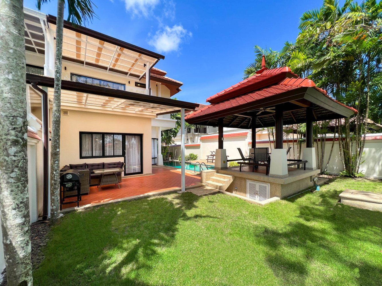 Property image - full photo 45
