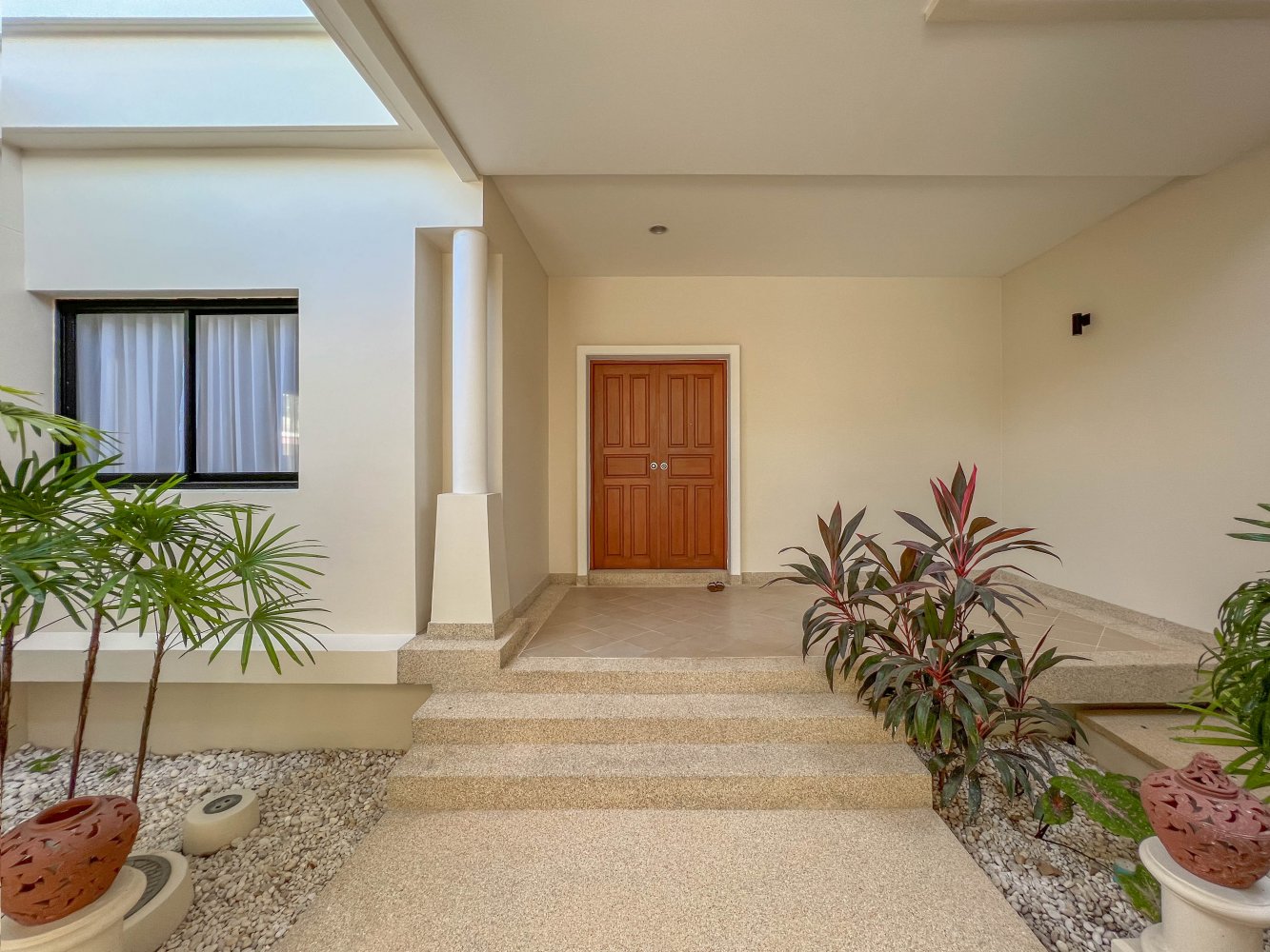 Property image - full photo 51