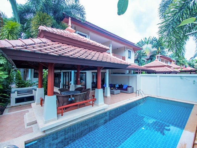 Property image - full photo 3