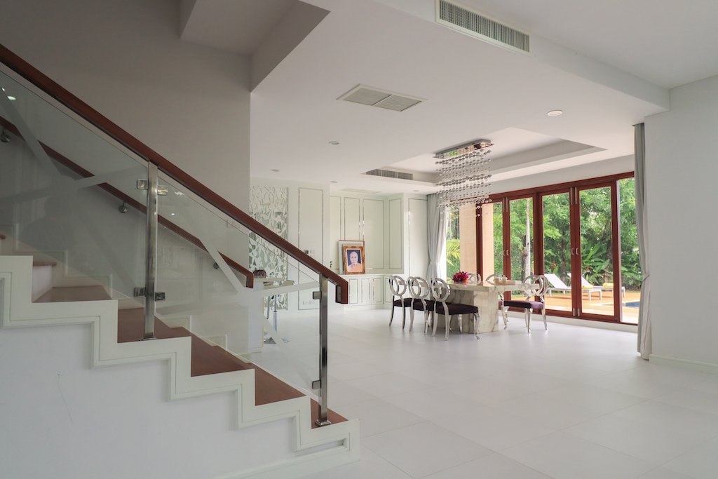 Property image - full photo 22