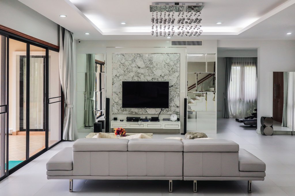 Property image - full photo 36
