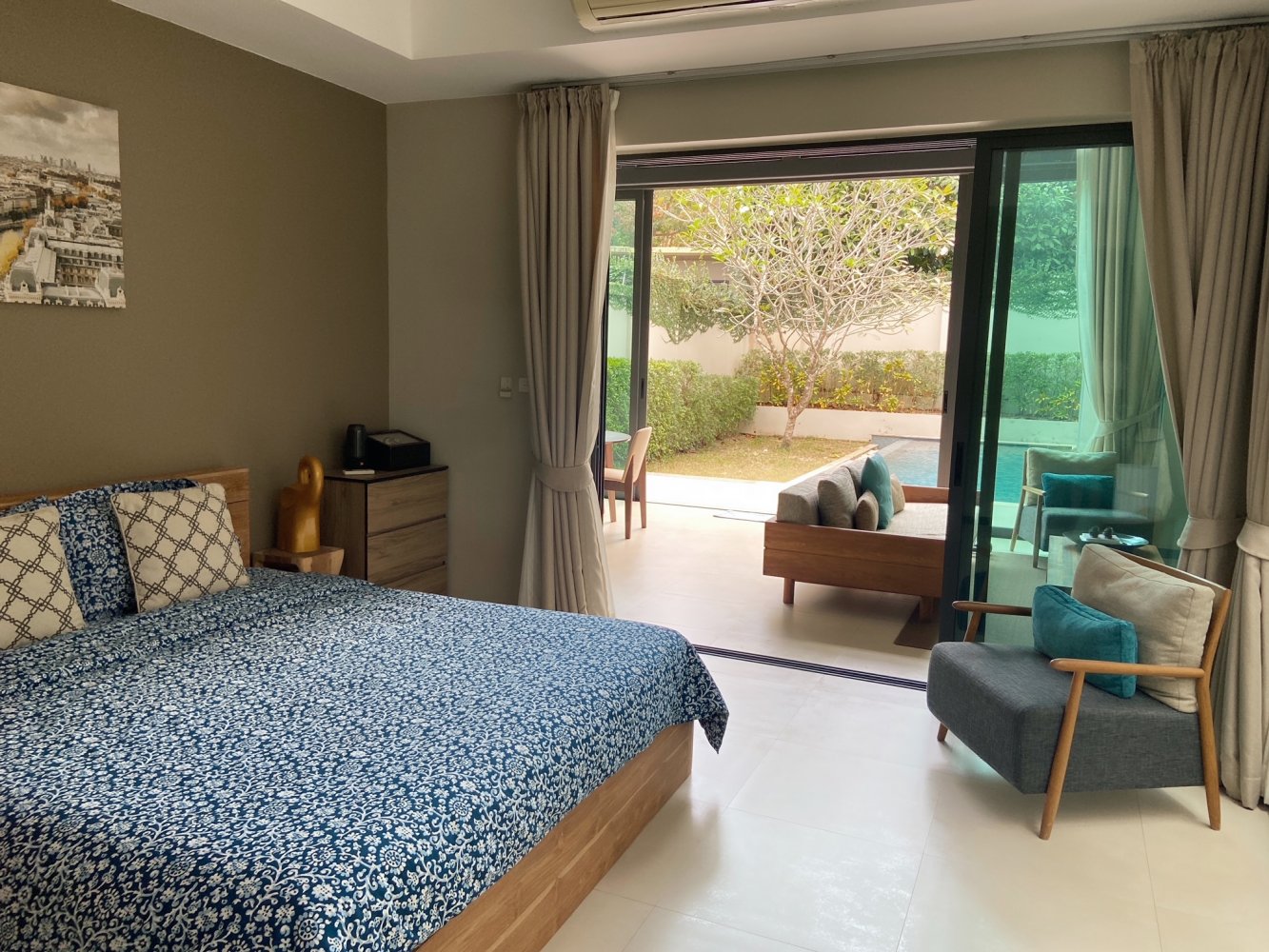 Property image - full photo 11
