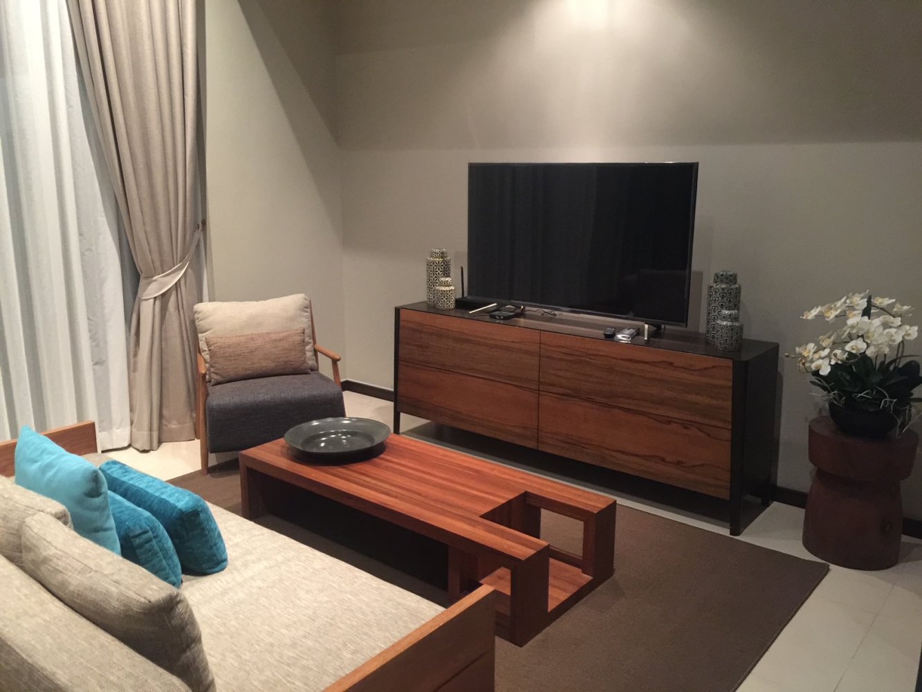 Property image - full photo 7