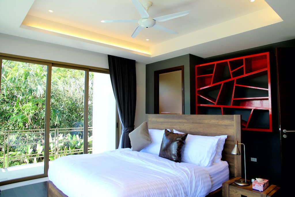 Property image - full photo 13