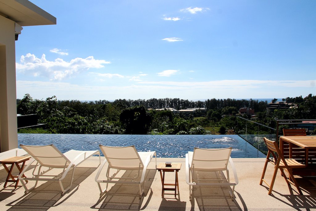 Property image - full photo 3