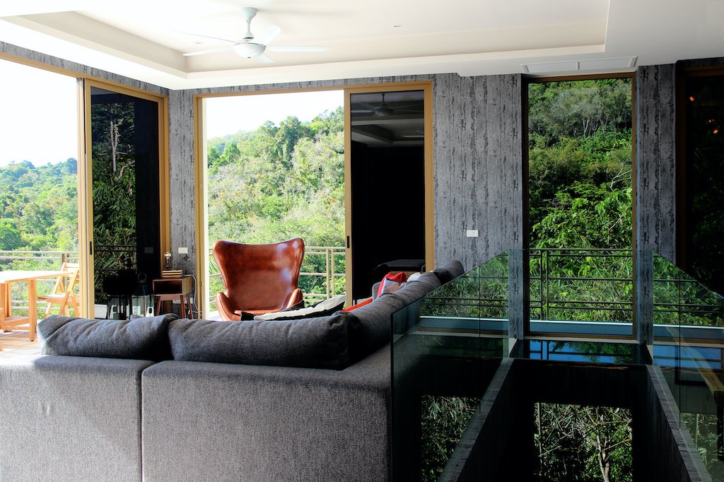 Property image - full photo 11