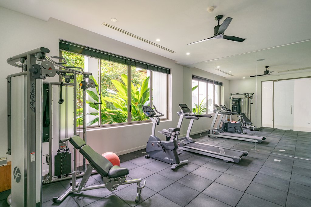 Property image - full photo 36