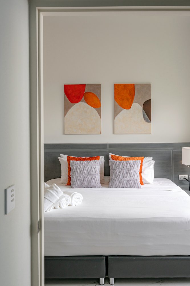 Property image - full photo 32