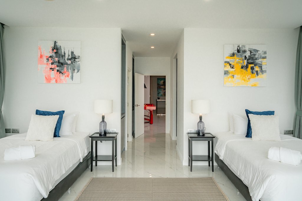 Property image - full photo 26