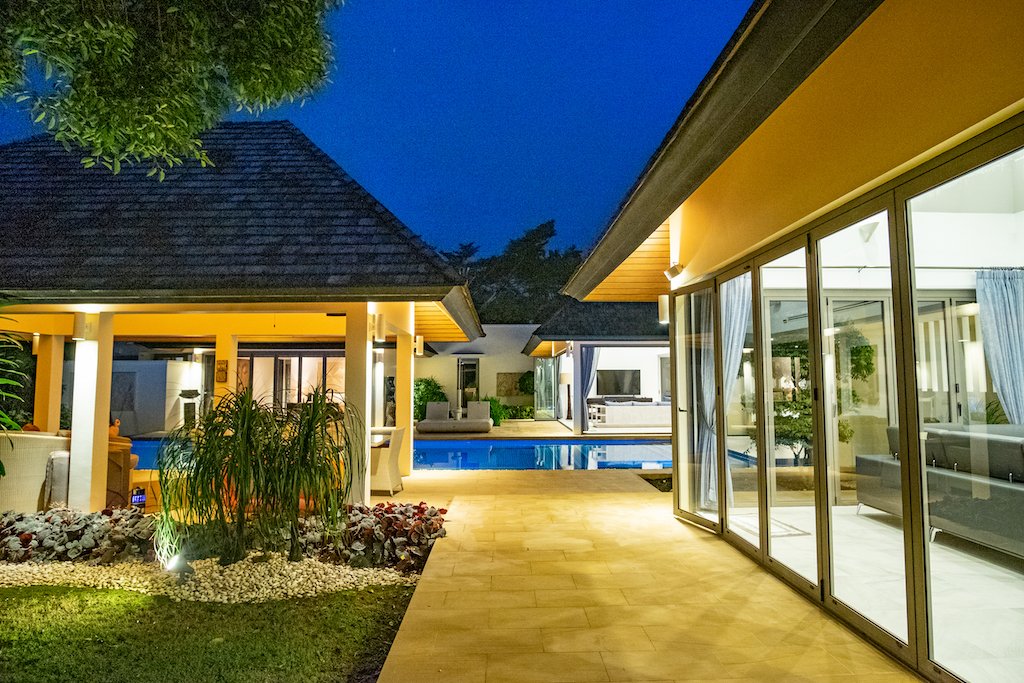 Property image - full photo 5