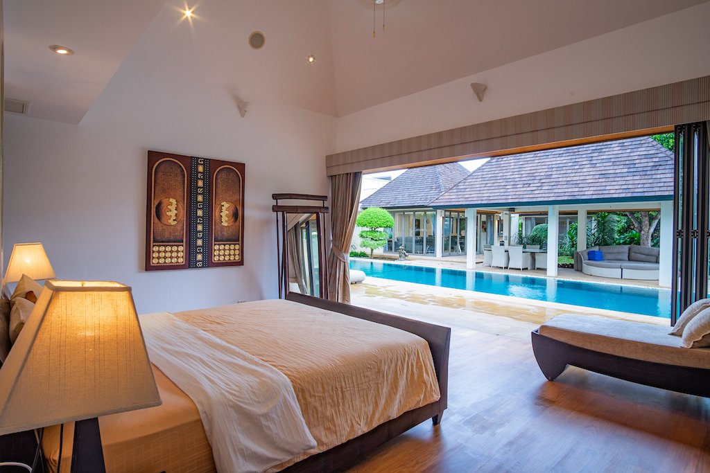 Property image - full photo 18