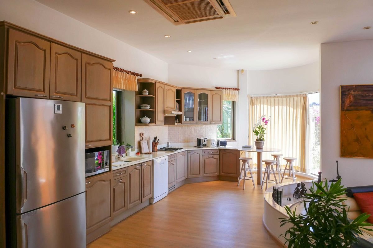 Property image - full photo 20