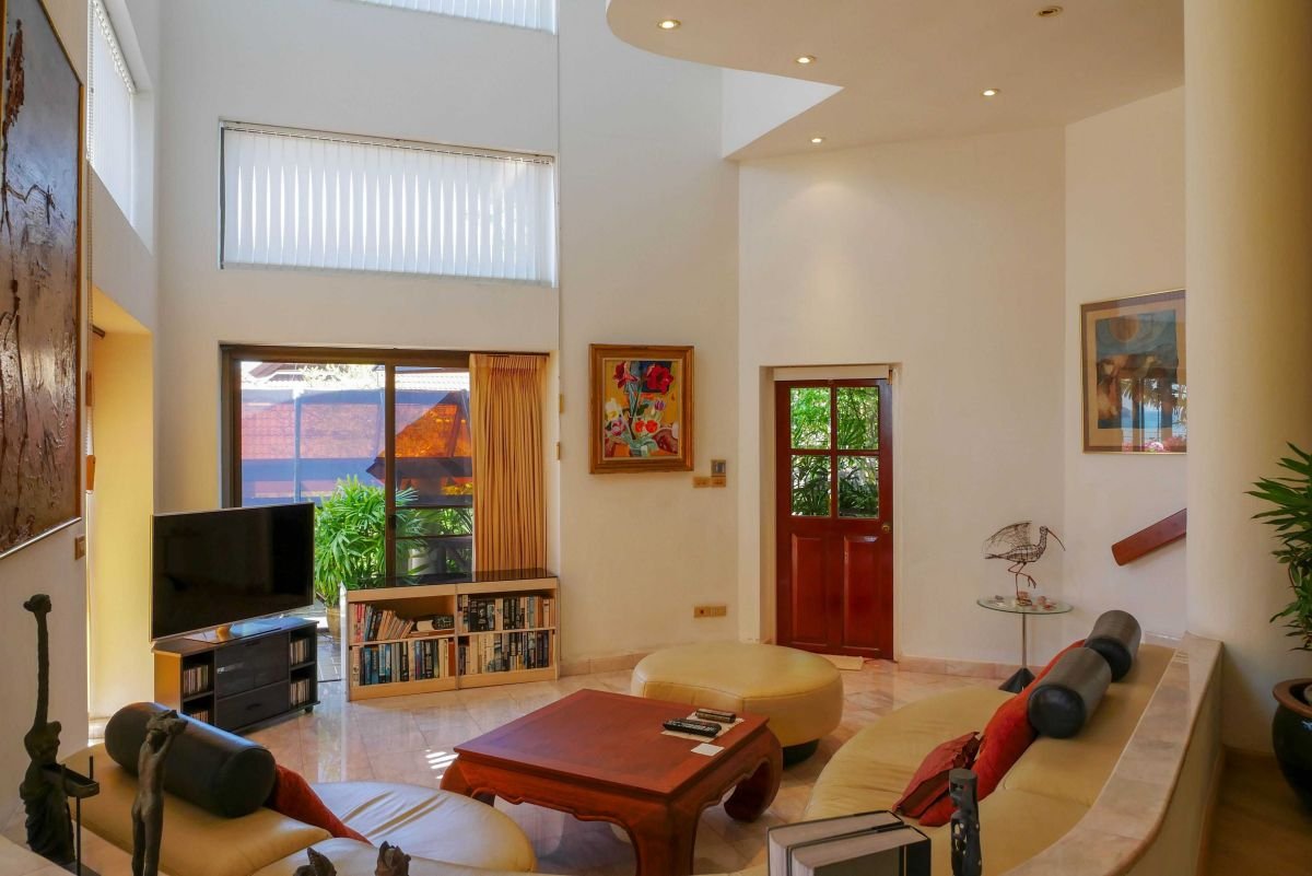 Property image - full photo 19