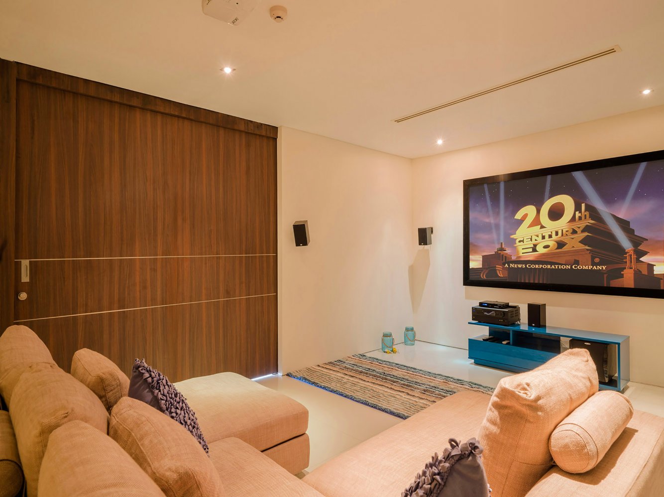 Property image - full photo 12