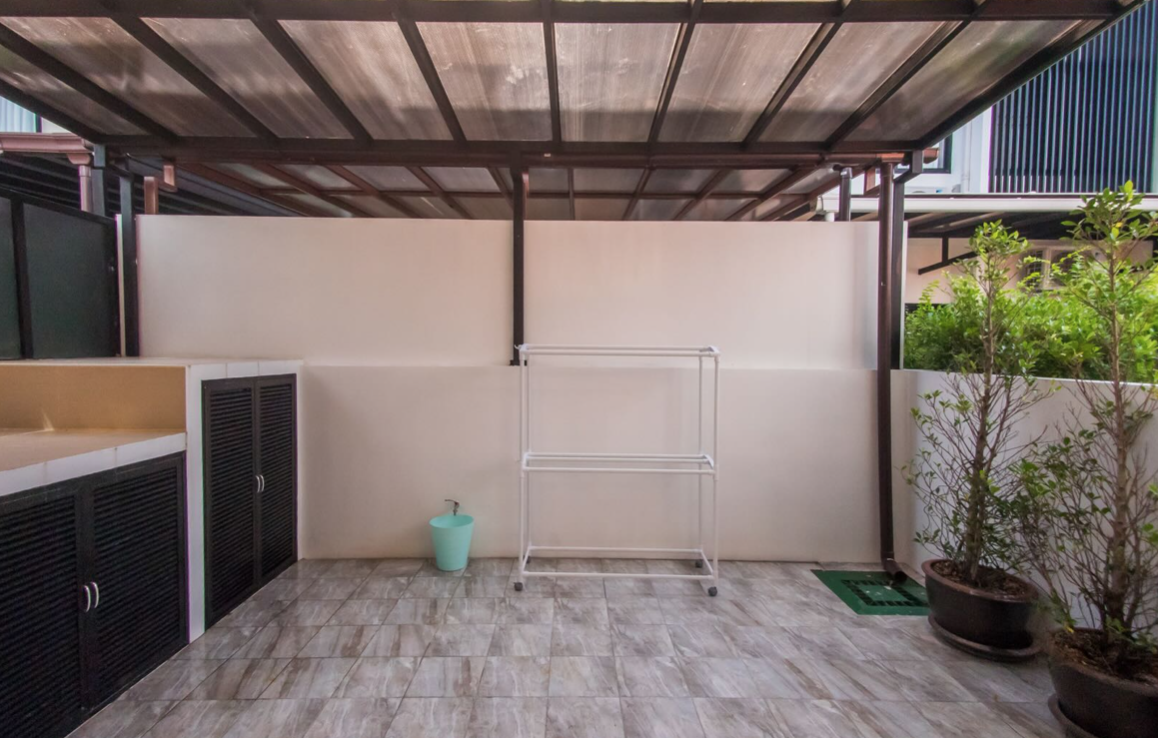 Property image - full photo 11