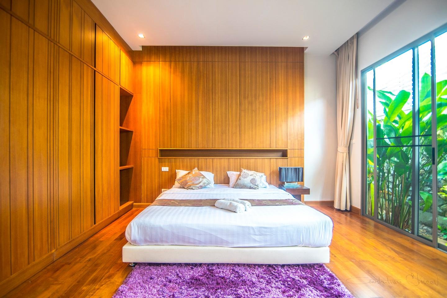 Property image - full photo 16