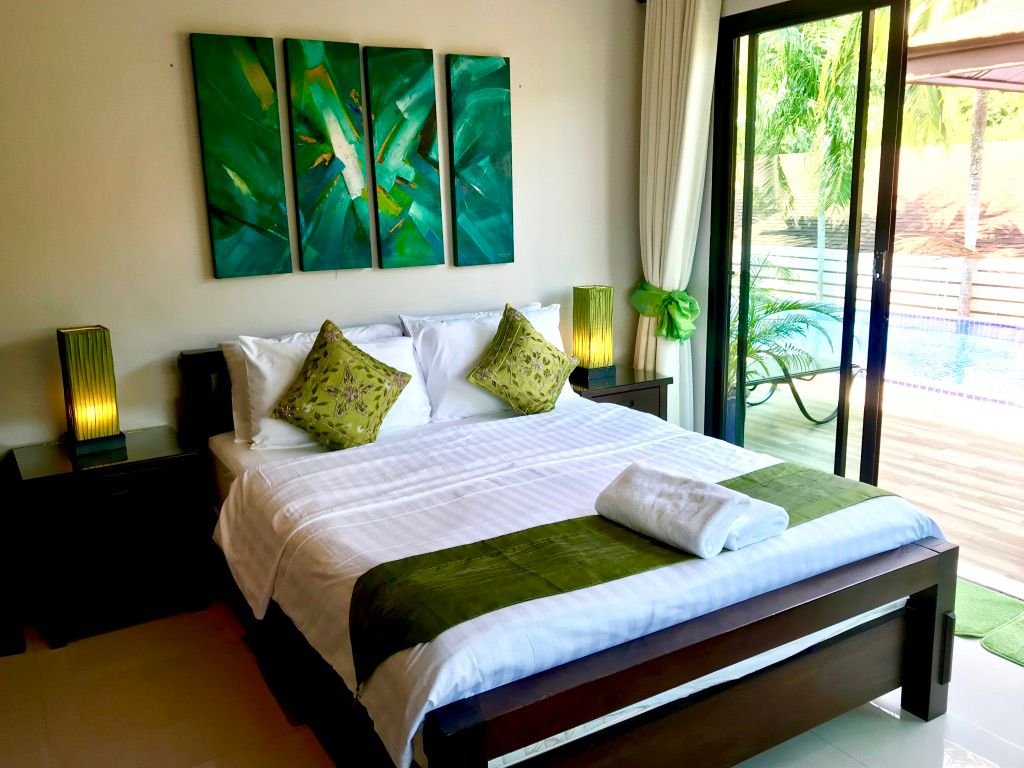 Property image - full photo 9