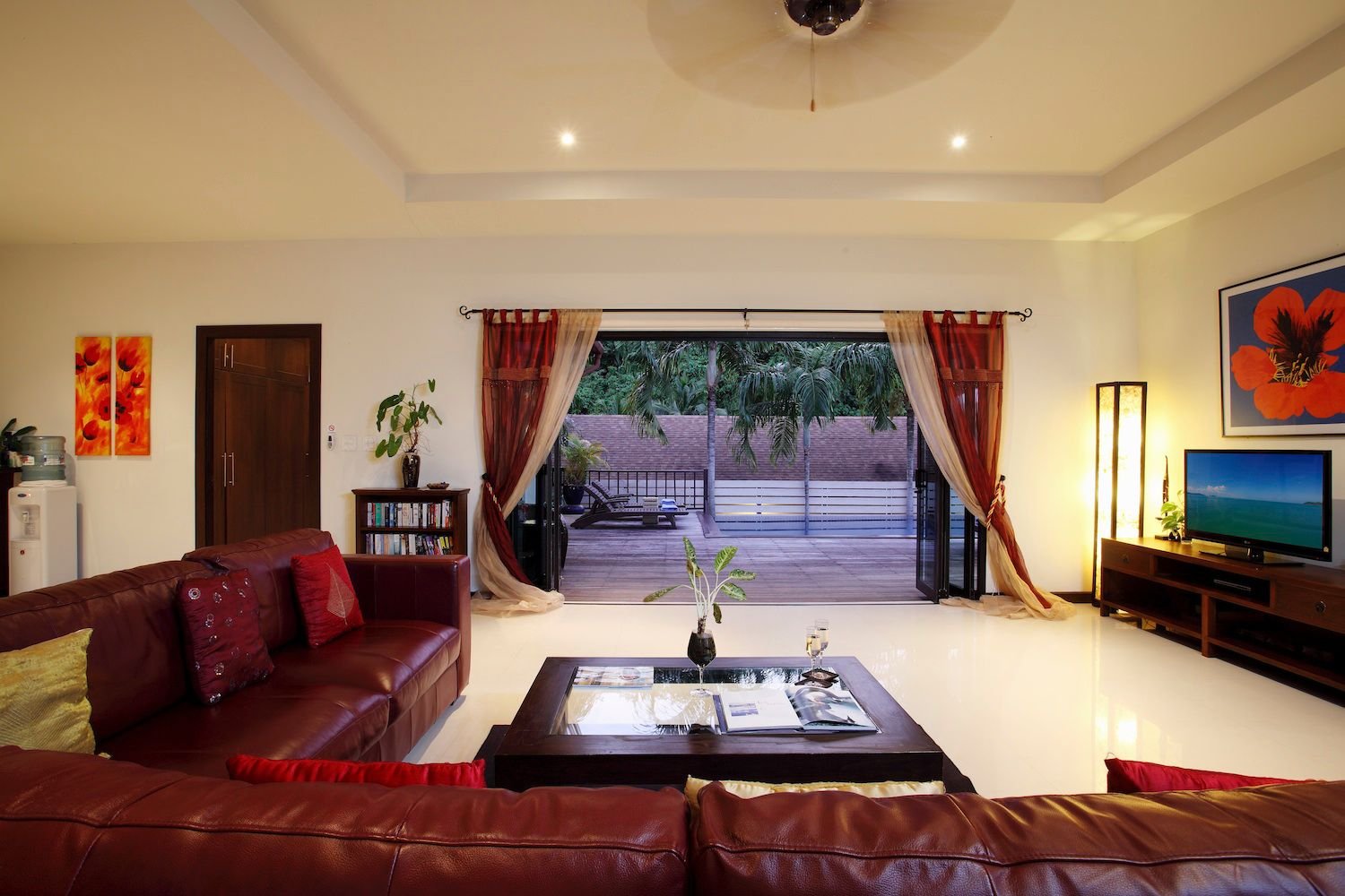 Property image - full photo 6
