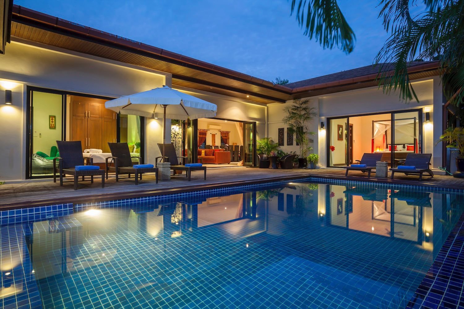 Property image - full photo 3