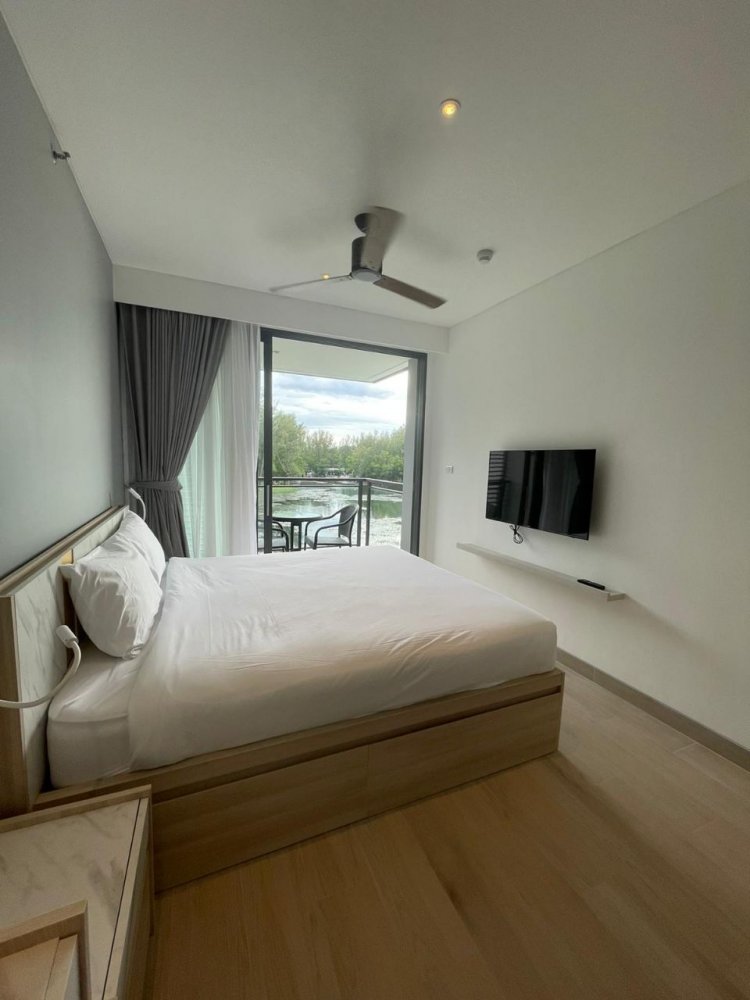 Property image - full photo 17