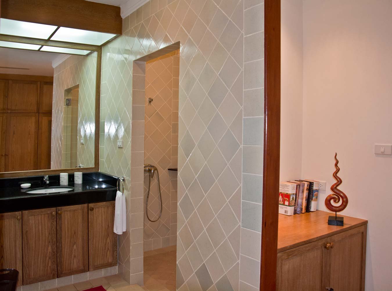 Property image - full photo 52