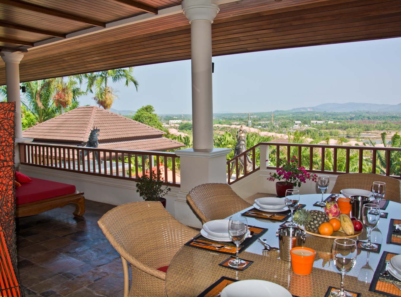 Property image - full photo 10
