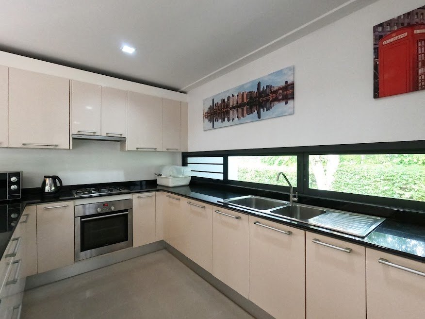 Property image - full photo 28