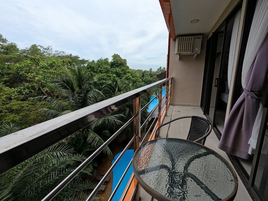 Property image - full photo 1
