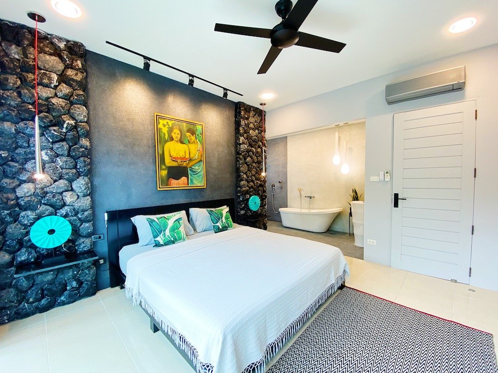 Property image - full photo 45