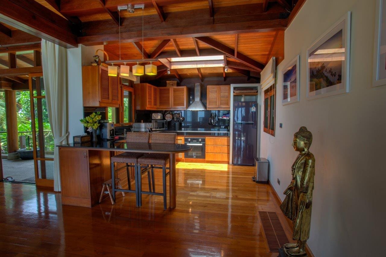 Property image - full photo 15