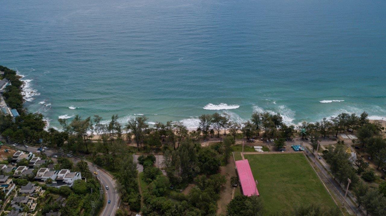 Property image - full photo 3