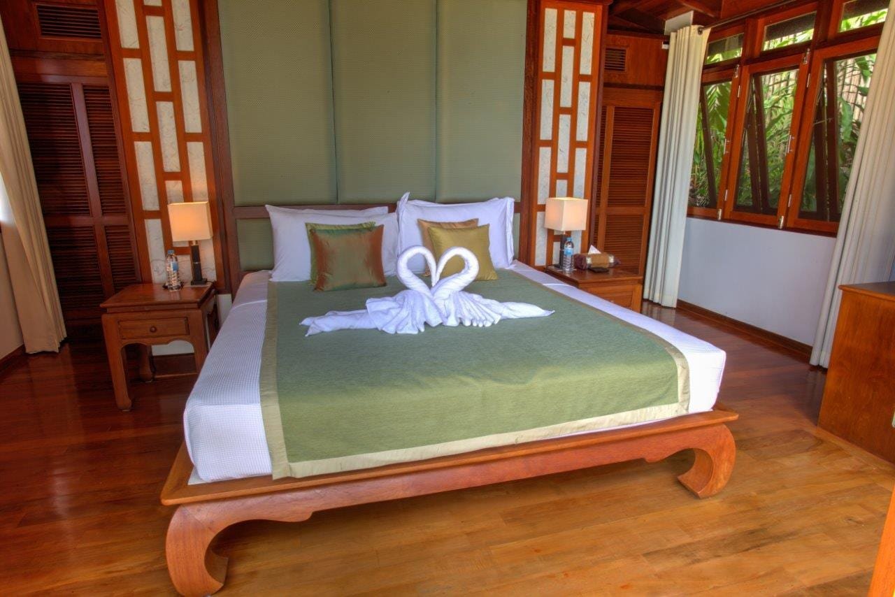 Property image - full photo 16