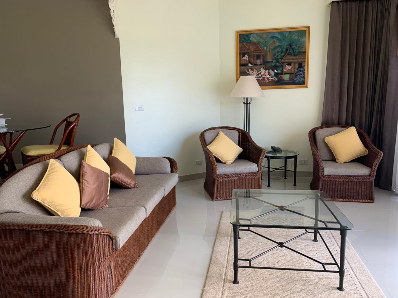 Property image - full photo 3