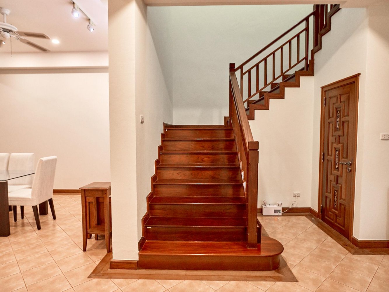 Property image - full photo 14