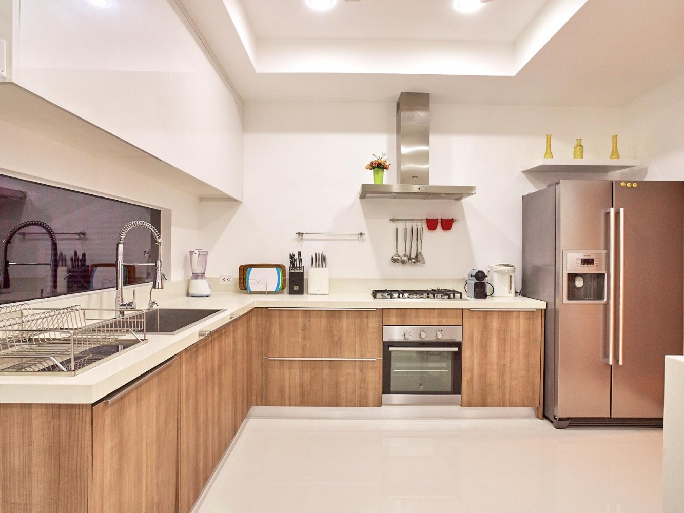 Property image - full photo 5