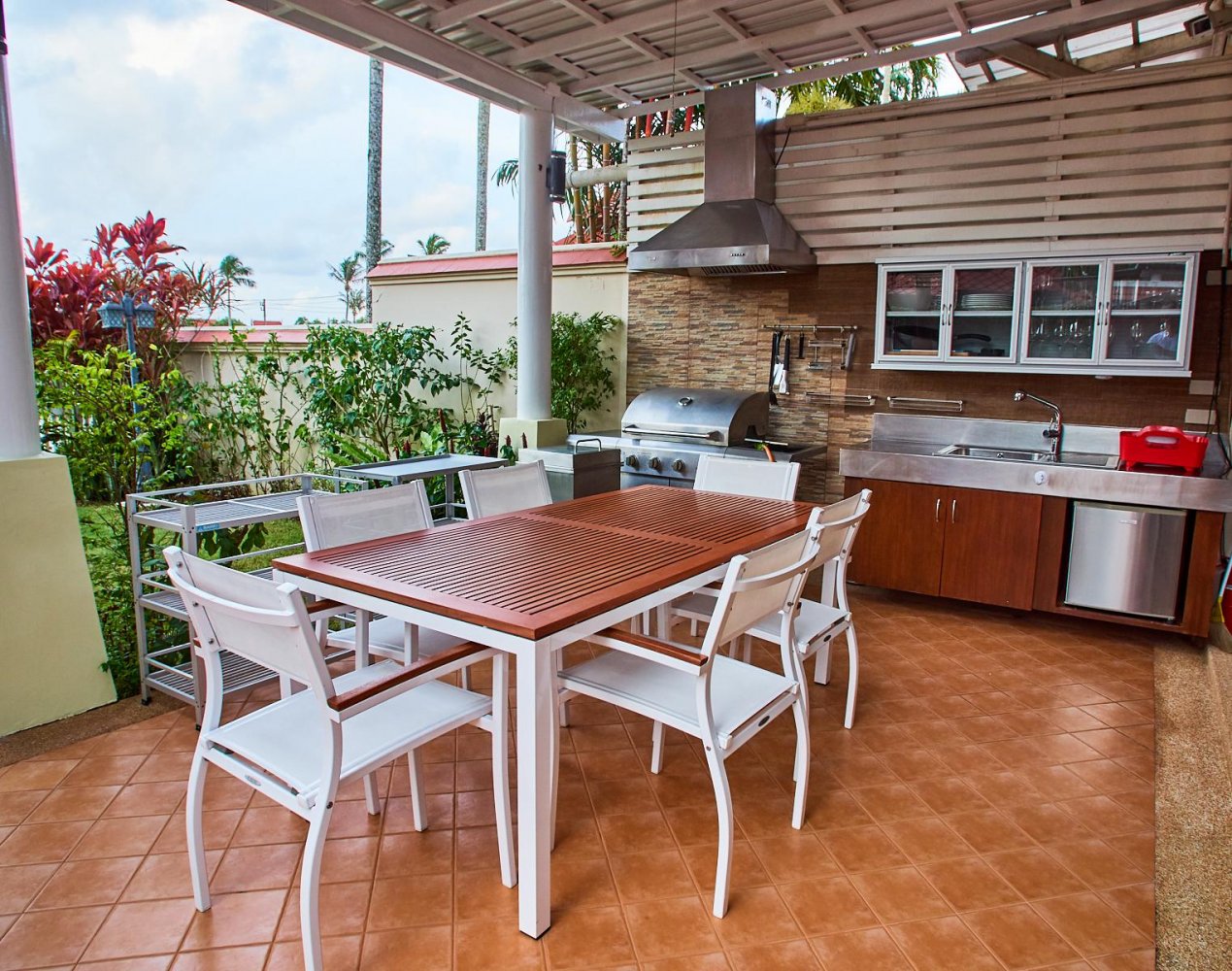 Property image - full photo 4
