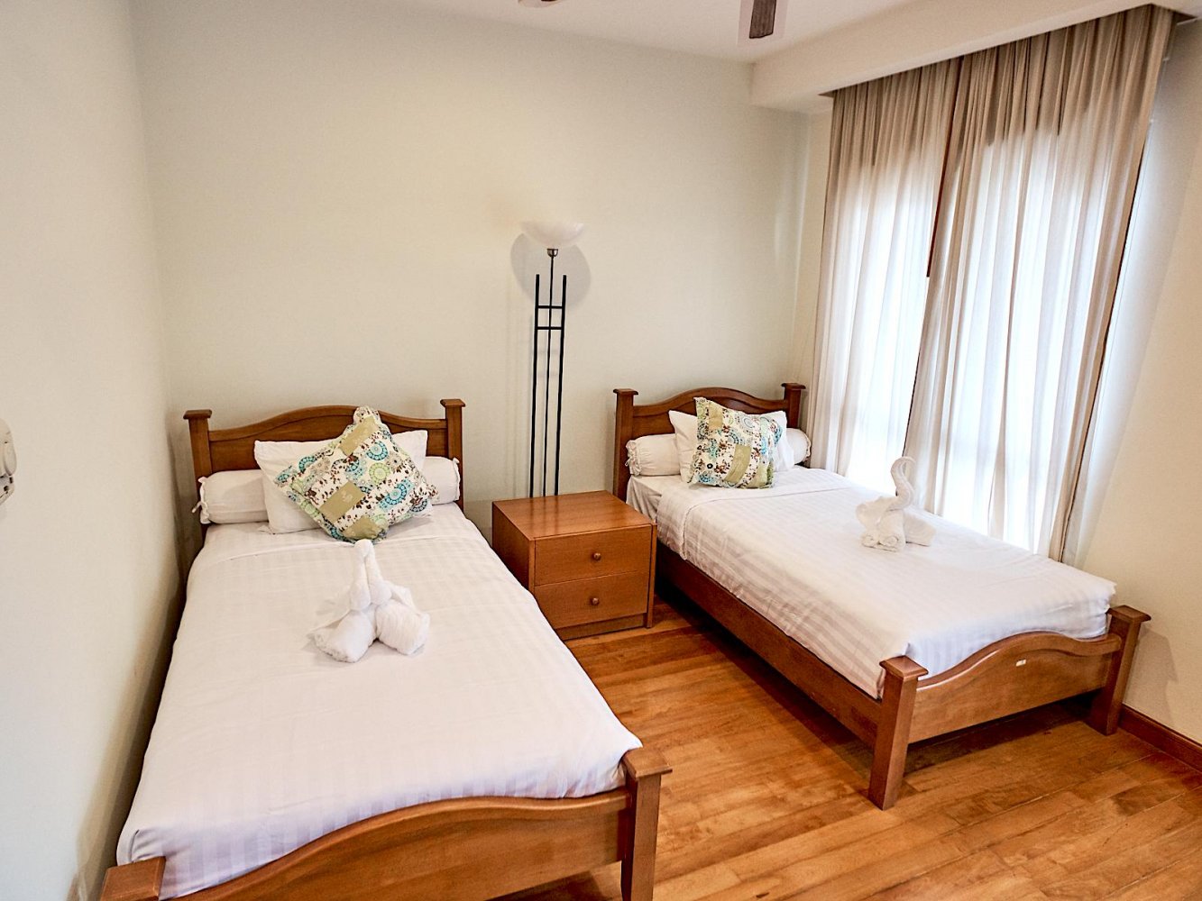 Property image - full photo 18