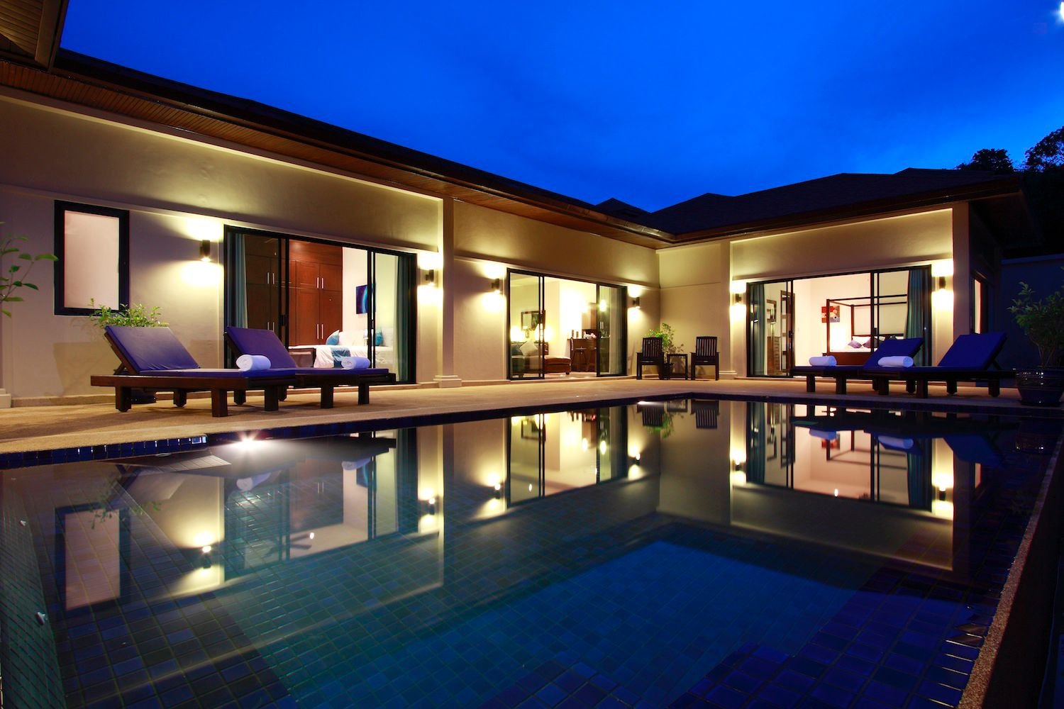 Property image - full photo 1