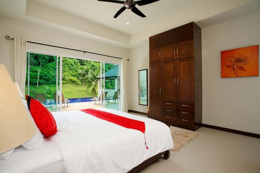 Property image - full photo 23